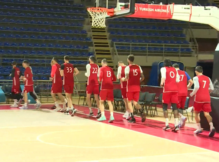 Košarkaši Crvene zvezde večeras od 19 sati dočekuju Real u Evroligi