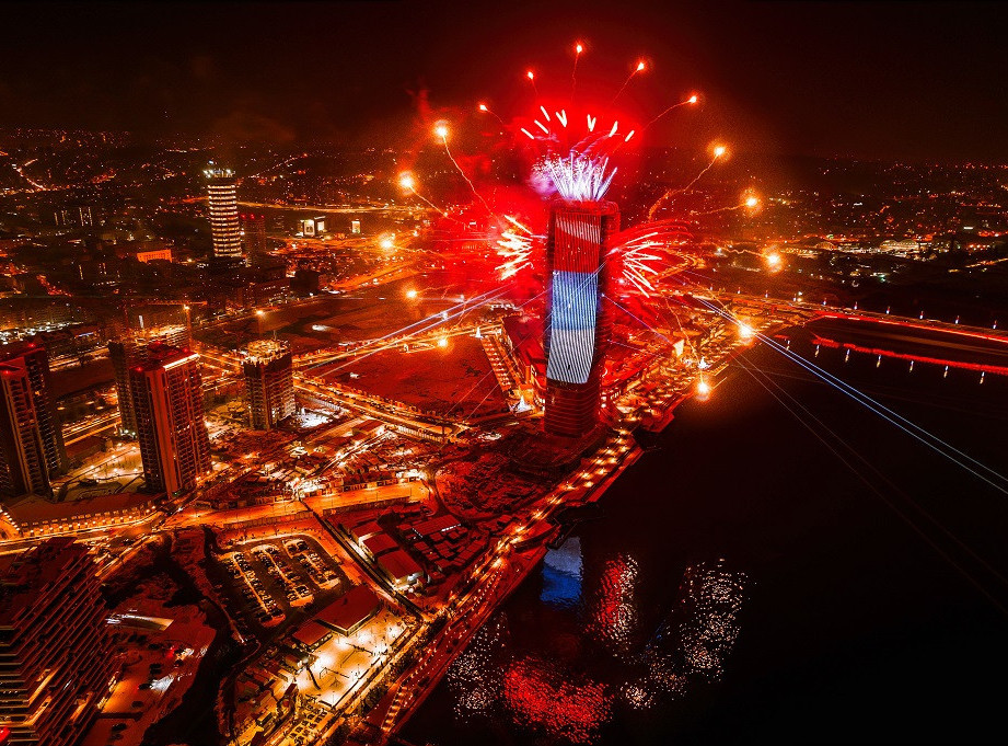 Povodom dočeka srpske Nove godine na Kuli Beograd će večeras biti priređen spektakularan vatromet