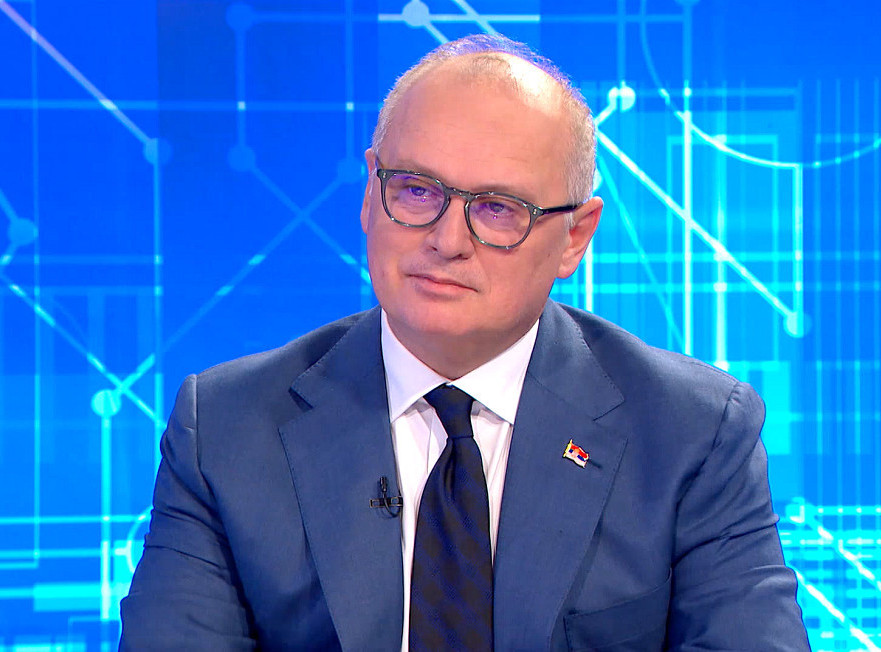 Goran Vesić: Za zamenu starih dizel vozila država izdvojila 102 miliona evra