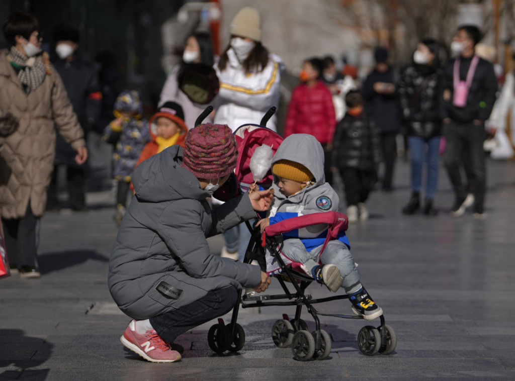 Državni biro za statistiku: Broj stanovnika Kine prvi put u padu od 1961. godine