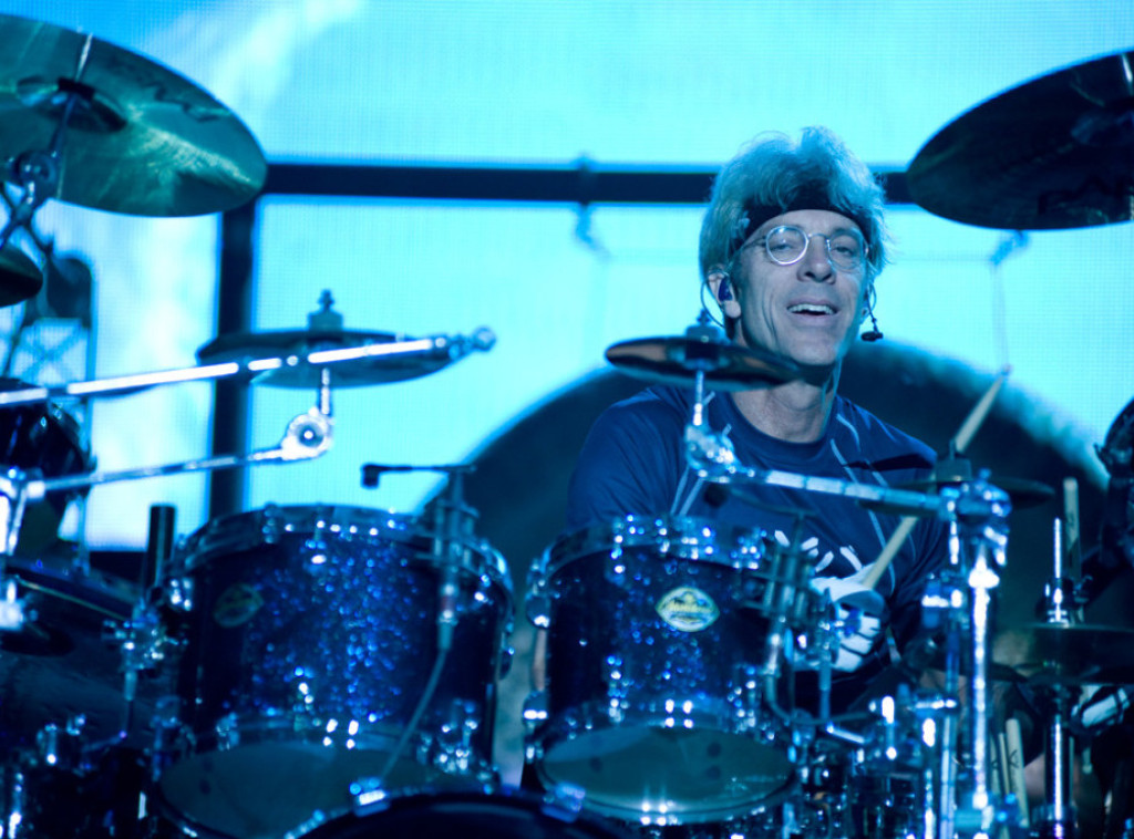 Bubnjar benda Polis Stjuart Koplend objavljuje svoje dnevnike