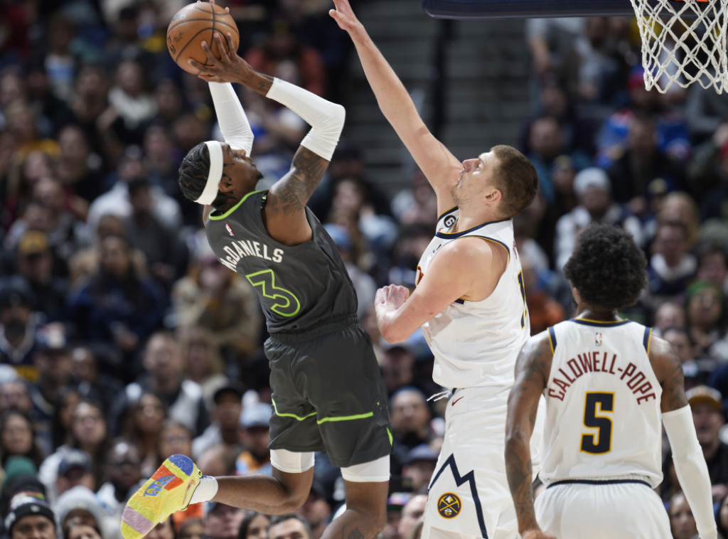 Jokić uz rekord vodio Denver do pobede, Atlanta savladala Dalas