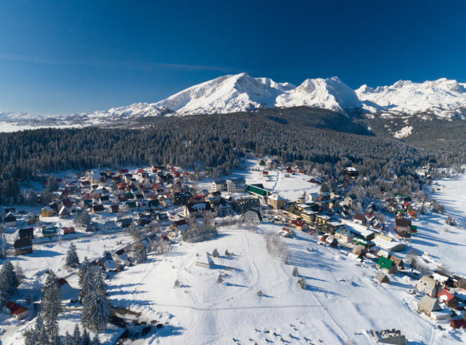 Crna Gora: Na Žabljaku izmereno 80 centimetara snega