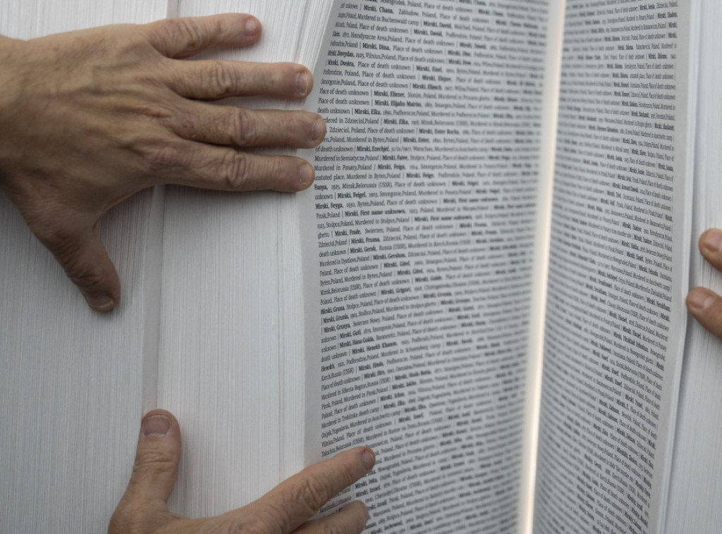 Efraim Zurof: Glavni problem današnjice predstavlja izvrtanje Holokausta