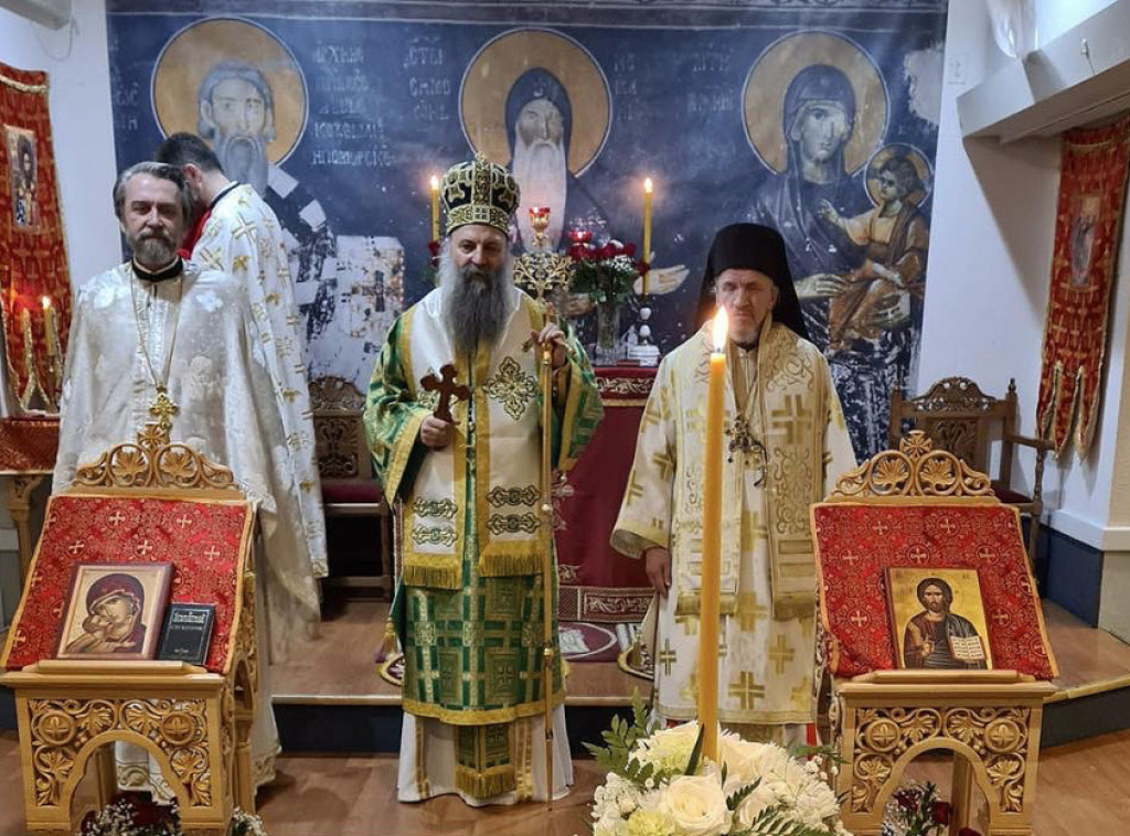 Patrijarh Porfirije služio je svetu liturgiju u Srpskom klubu u Njujorku