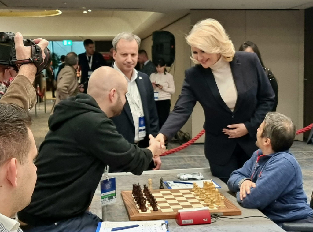 Ministarka Kisić prisustvovala takmičarskom danu prve FIDE šahovske olimpijade za osobe sa invaliditetom