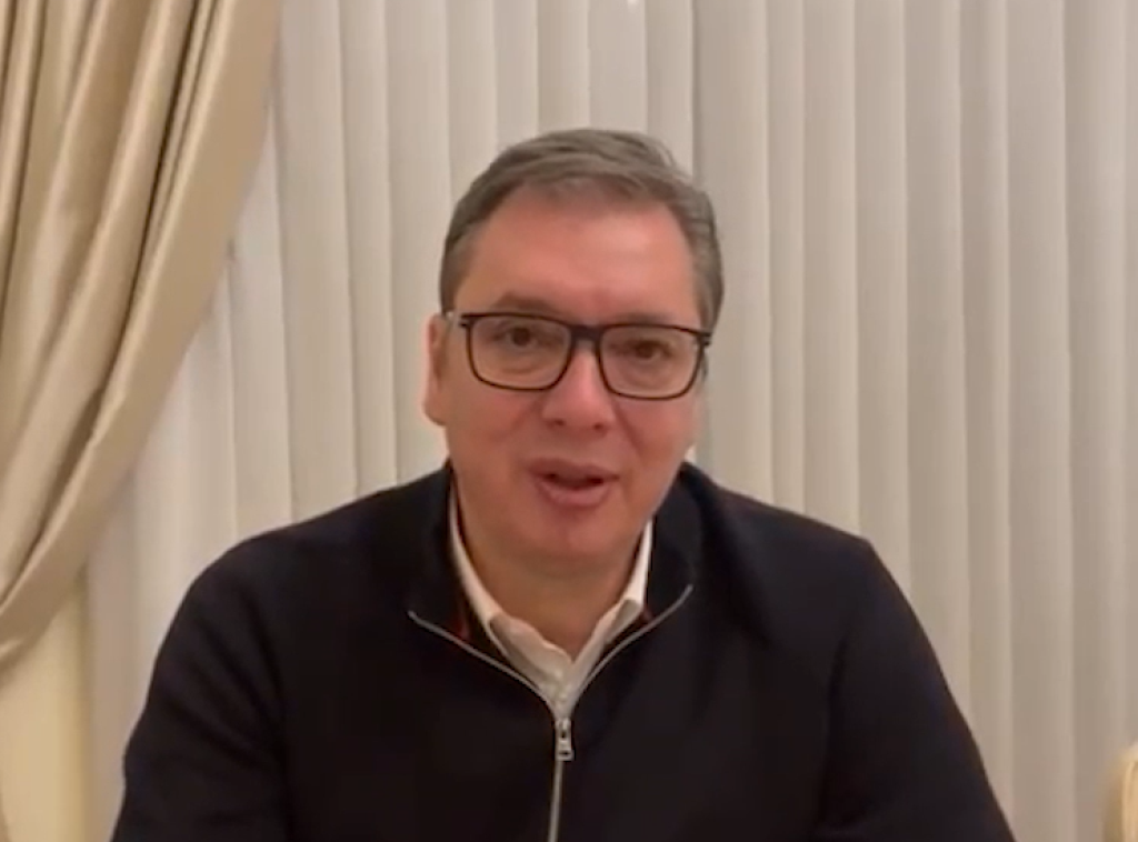 Vučić: Ne odustajemo od budućnosti koju smo zacrtali