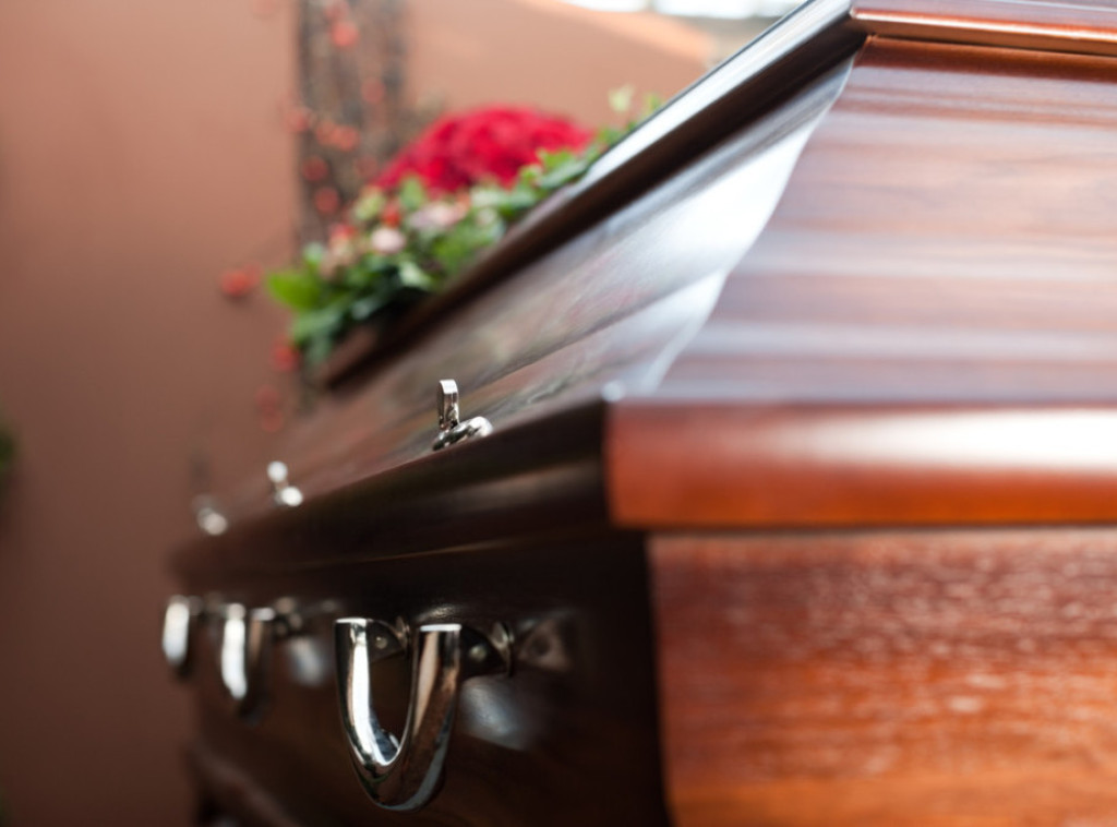 Njujork: Pogrebno preduzeće utvrdilo da žena diše tri sata nakon što je proglašena mrtvom