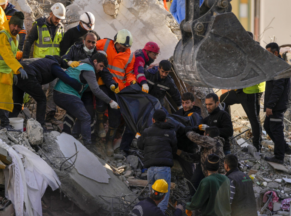 Sirija: Više od 1.700 poginulih i skoro 4.000 povređenih u zemljotresu