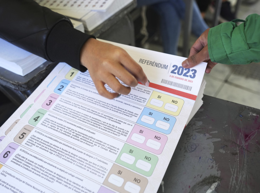 Referendum u Ekvadoru nije prošao, ali vlast ne misli da je to dramatičan poraz