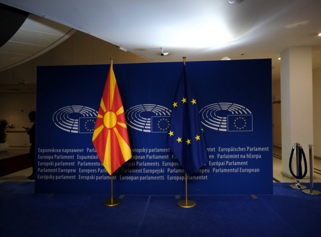 Predsednik VMRO-DPMNE: Nema garancije da EU neće tražiti nove promene Ustava Severne Makedonije