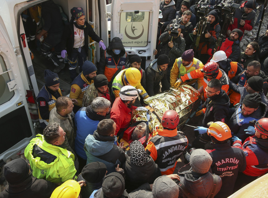 Mladi odbojkaši i odbojkašice iz Severnog Kipra nastradali u zemljotresu u Turskoj