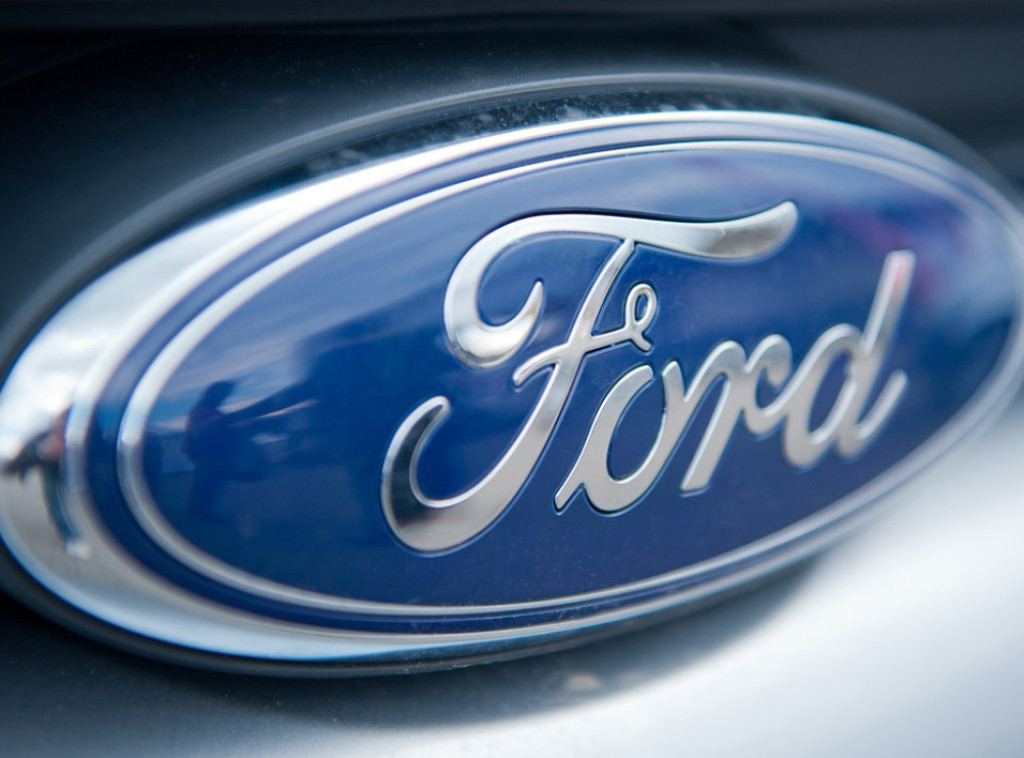 SAD: Regulator proširio istragu protiv Fordovih SUV automobila zbog kvara motora