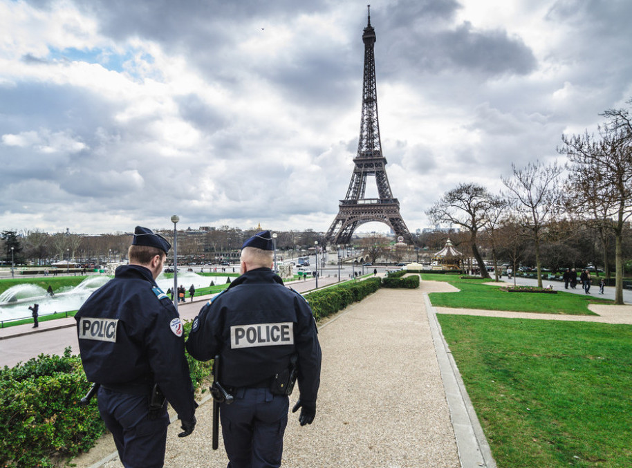 Francuski MUP zatražio obustavljanje javnog prevoza u celoj zemlji od 21 čas