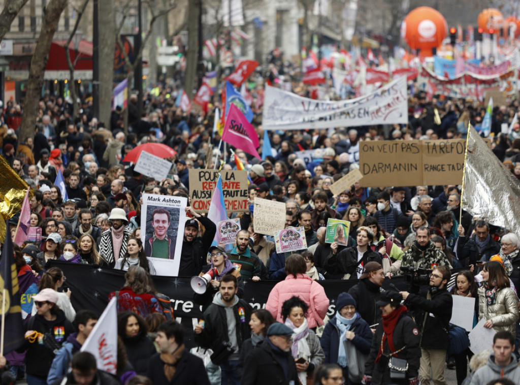 Francuska: Skoro milion ljudi protestovalo protiv reforme penzionog sistema