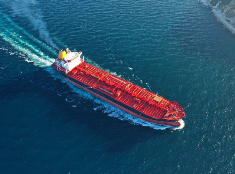 Mornarica SAD: Zaplenjeni tanker u Adenskom zalivu je bezbedan