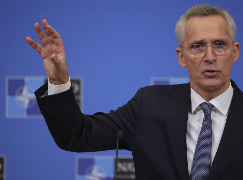 Stoltenberg: Razgovaraćemo o slanju borbenih aviona Ukrajini