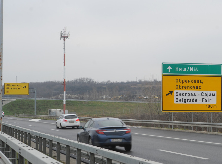 AMSS: Manje vozila na glavnim putnim pravcima i graničnim prelazima