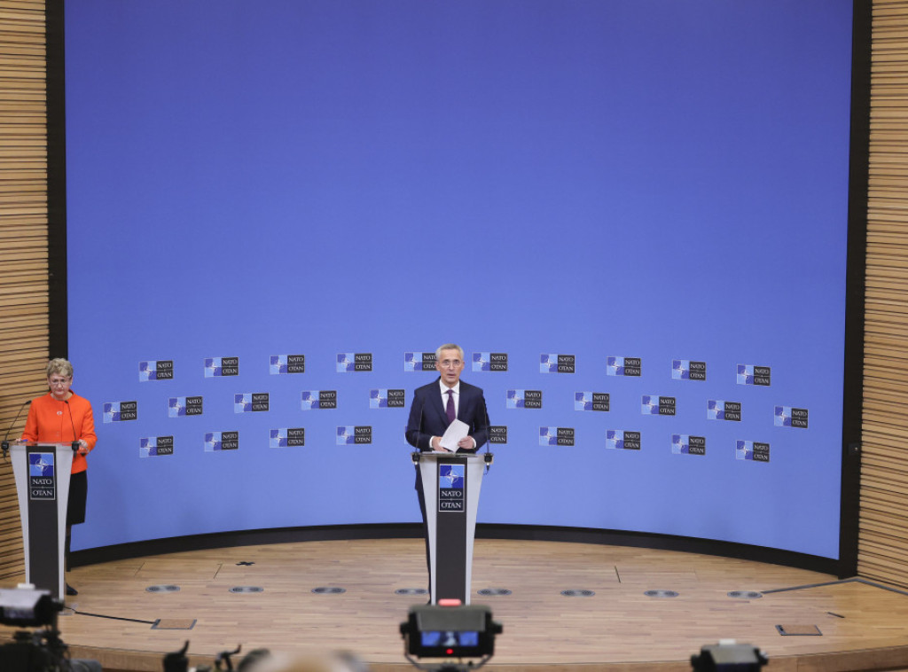 Jens Stoltenberg: Zemlje članice NATO više da troše za odbranu
