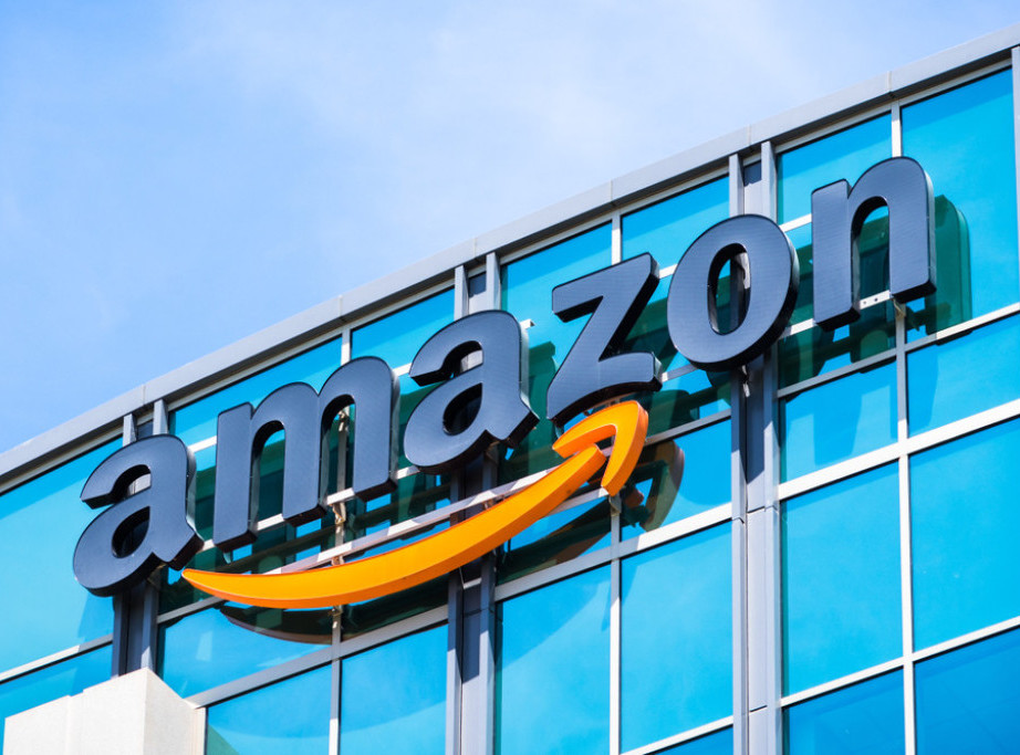 Kompanija Amazon freš snižava cene hiljada prehrambenih artikala u SAD