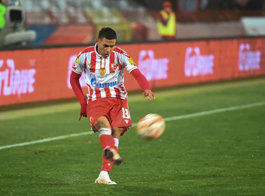 Fudbaleri Crvene zvezde pobedili Čukarički, Radnički i Radnik remizirali u Nišu