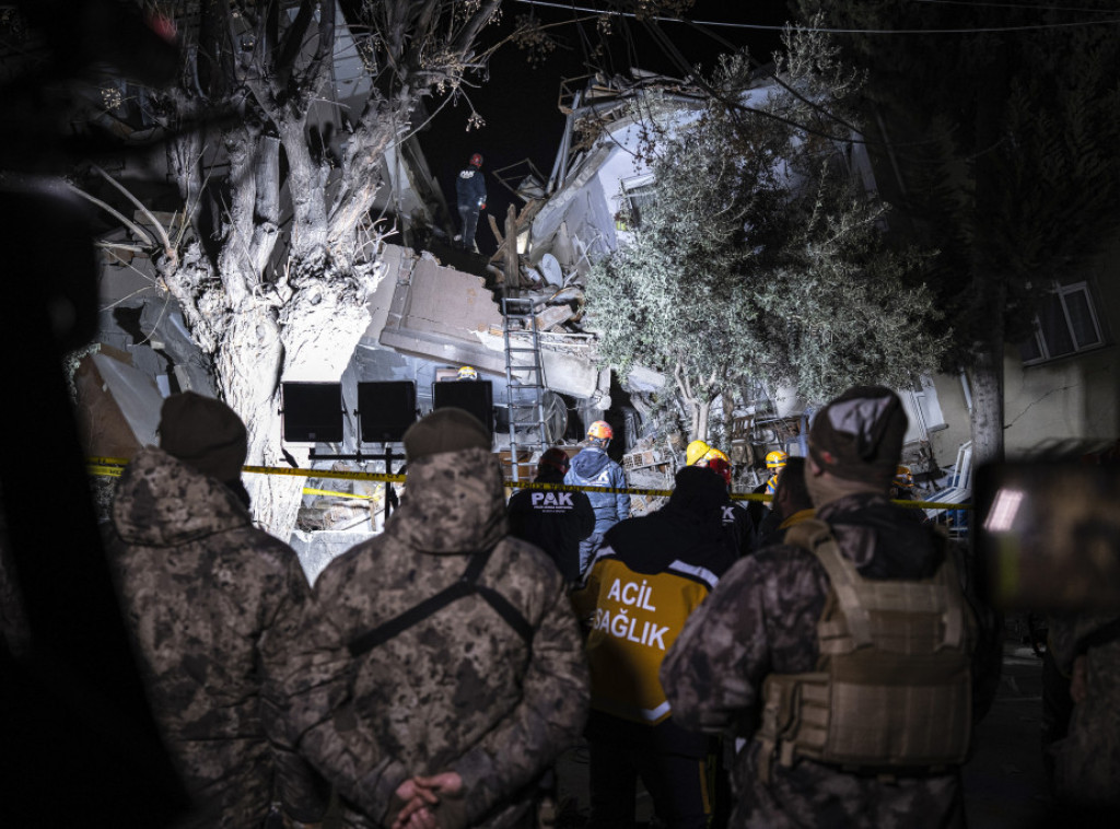U sinoćnjim zemljotresima u Siriji i Turskoj 11 žrtava