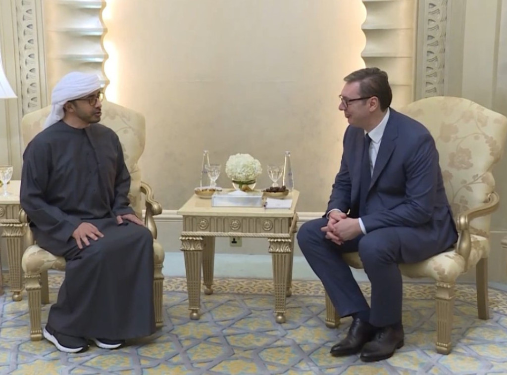 Vucic meets with UAE FM in Abu Dhabi