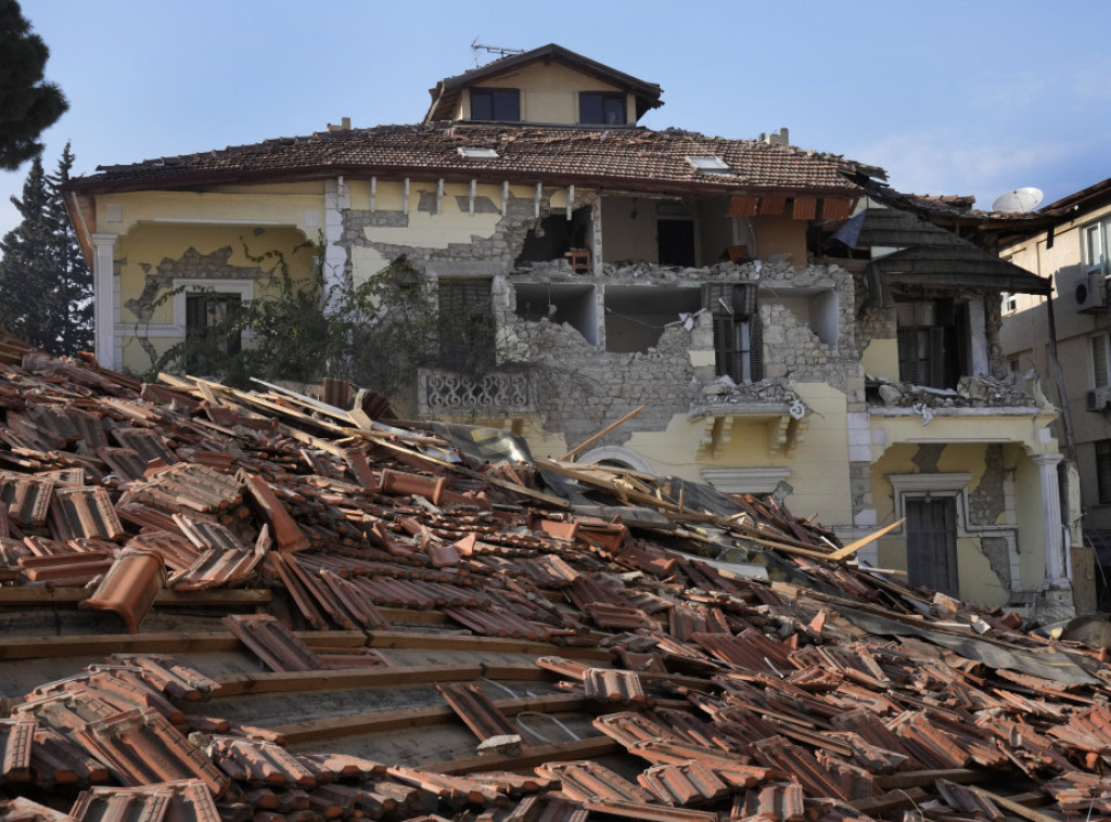 Turska objavila propise o obnovi regiona razorenog zemljotresima