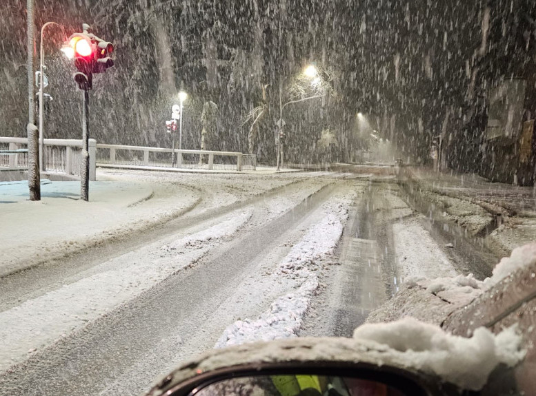 U zapadnoj Srbiji sneg napravio ogromne probleme - Prijepolje i Bajina Bašta bez struje čitave noći