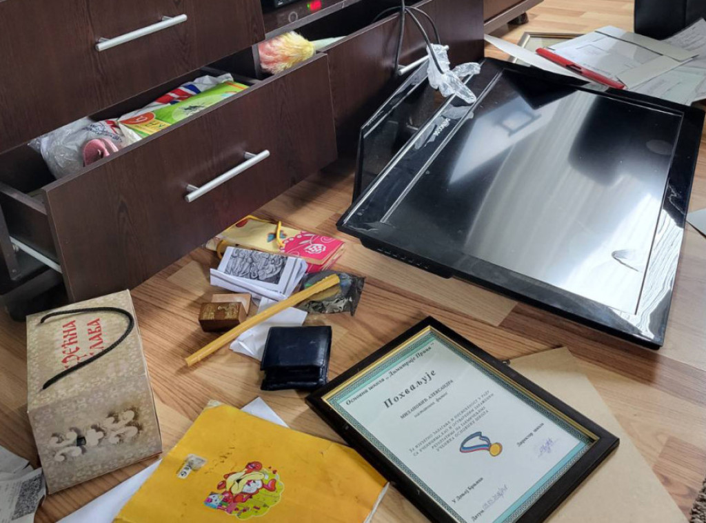 Opljačkano više porodica u Donjoj Brnjici kod Prištine