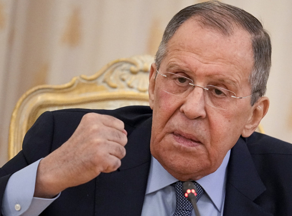Lavrov: Rusija podržava rešenje krize između Azerbejdžana i Jermenije