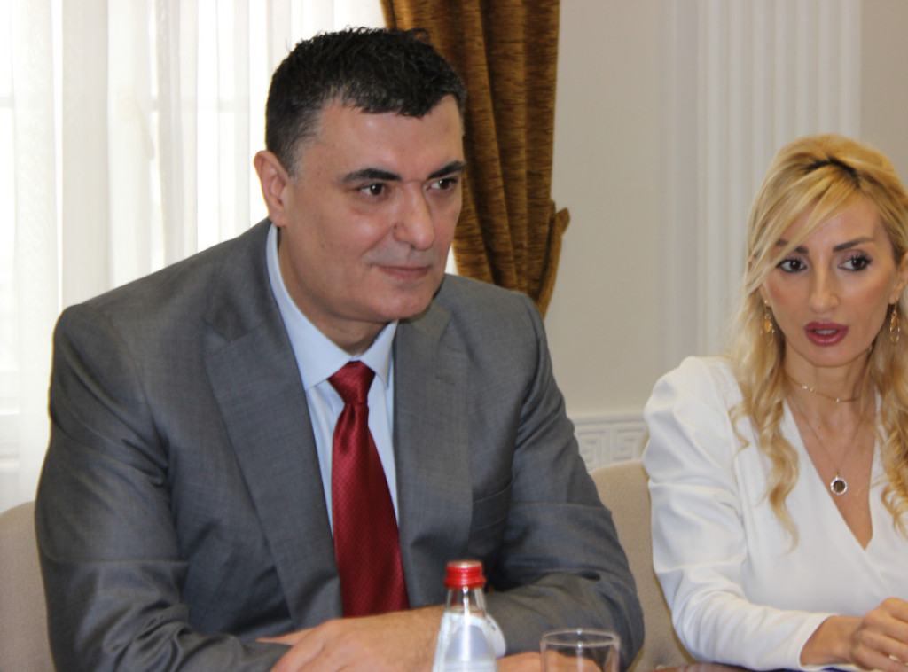 Rade Basta razgovarao sa predstavnicima kompanije "Soja Protein" o planovima u Srbiji
