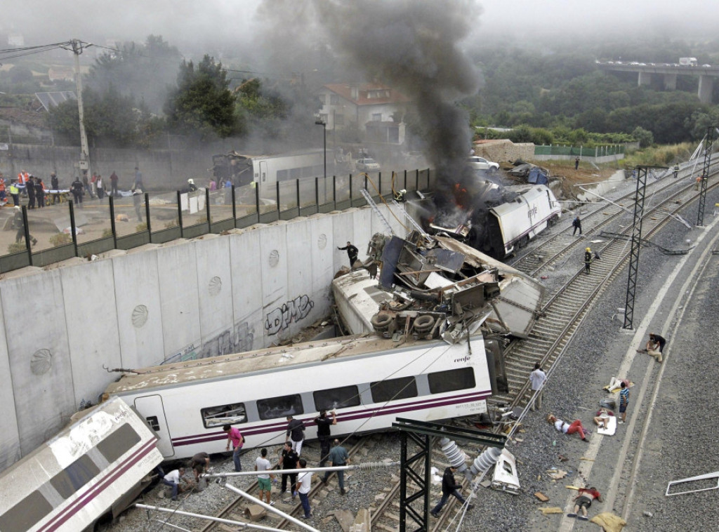 Sindikat železničara i metroa najavio za danas štrajk zbog železničke nesreće u Grčkoj