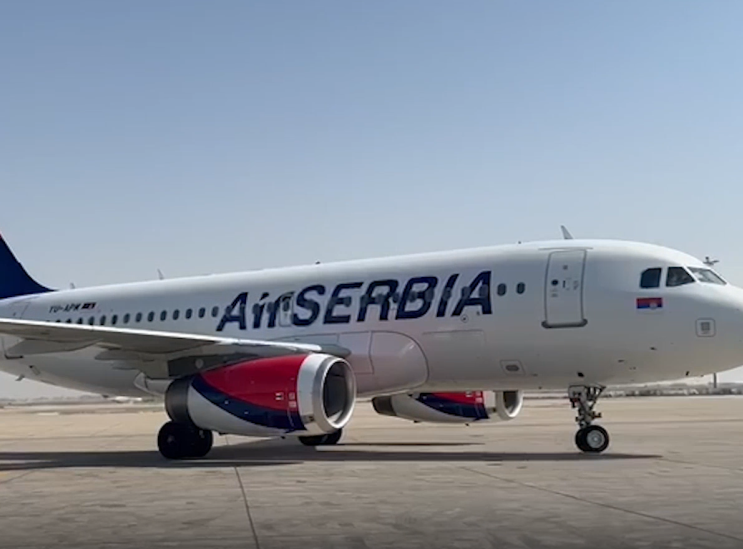 Er Srbija od danas počela da leti i do Napulja