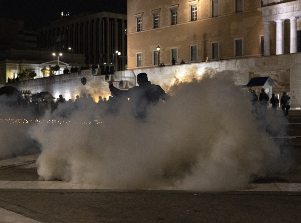Anarhisti izazvali incidente na protestu zbog železničke nesreće u Atini