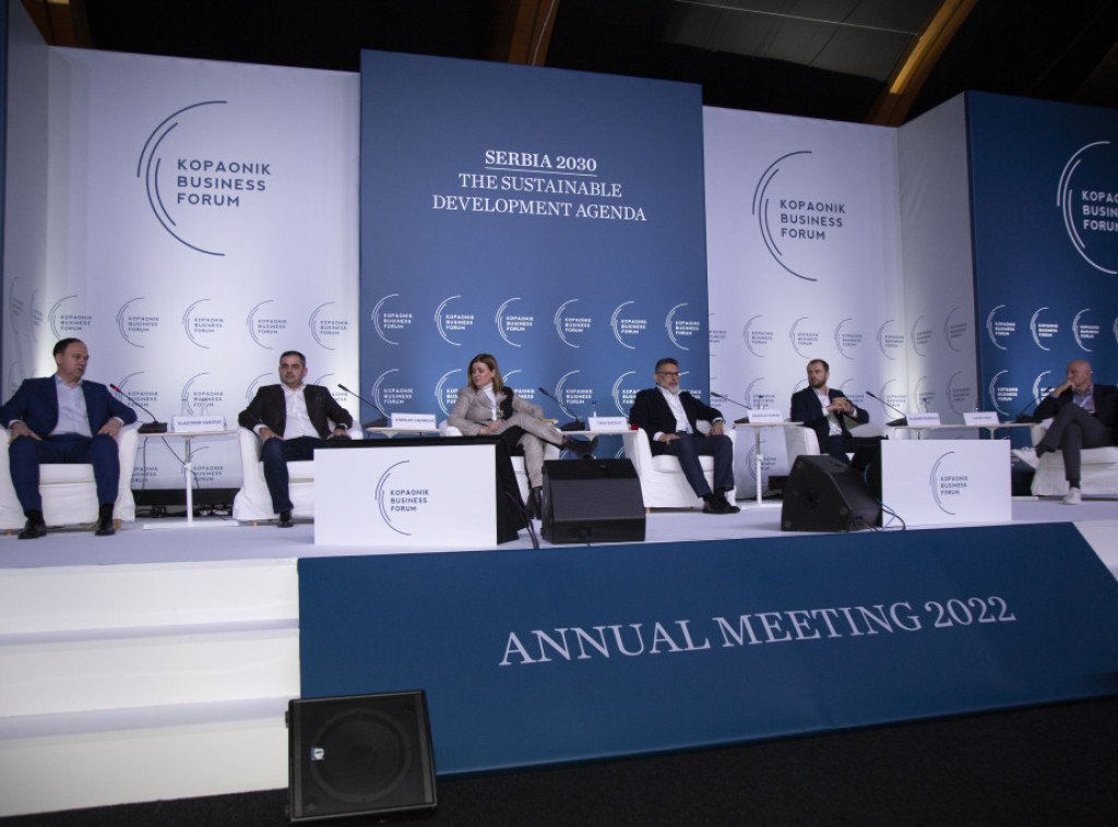 NLB Komercijalna banka generalni sponzor 30. Kopaonik biznis foruma