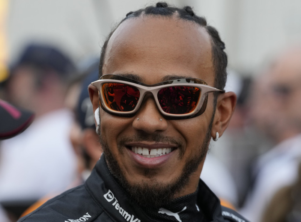 Volf: Hamilton neće otići zbog lošeg početka sezone
