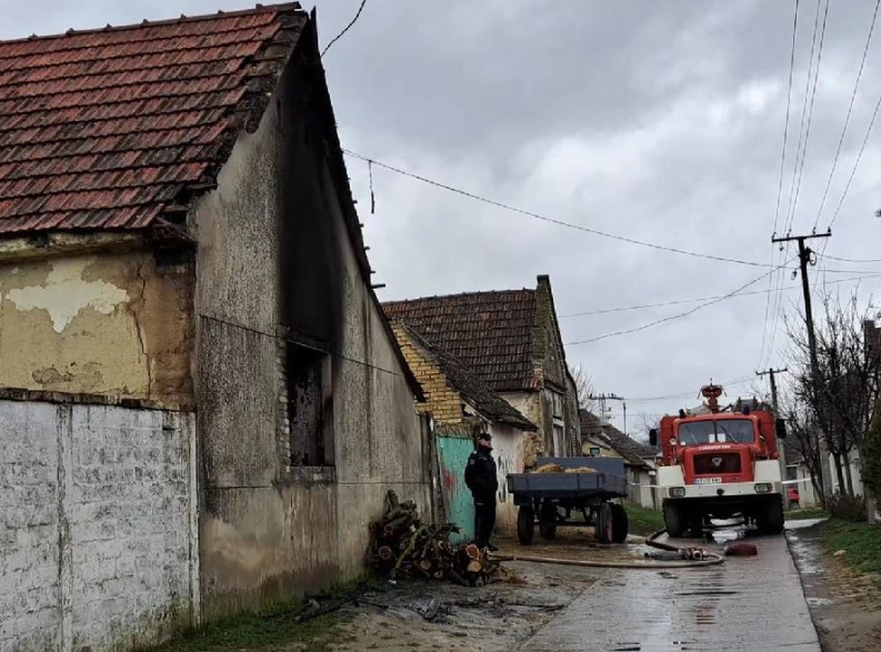 Dvoje dece stradalo u požaru kod Bačke Topole