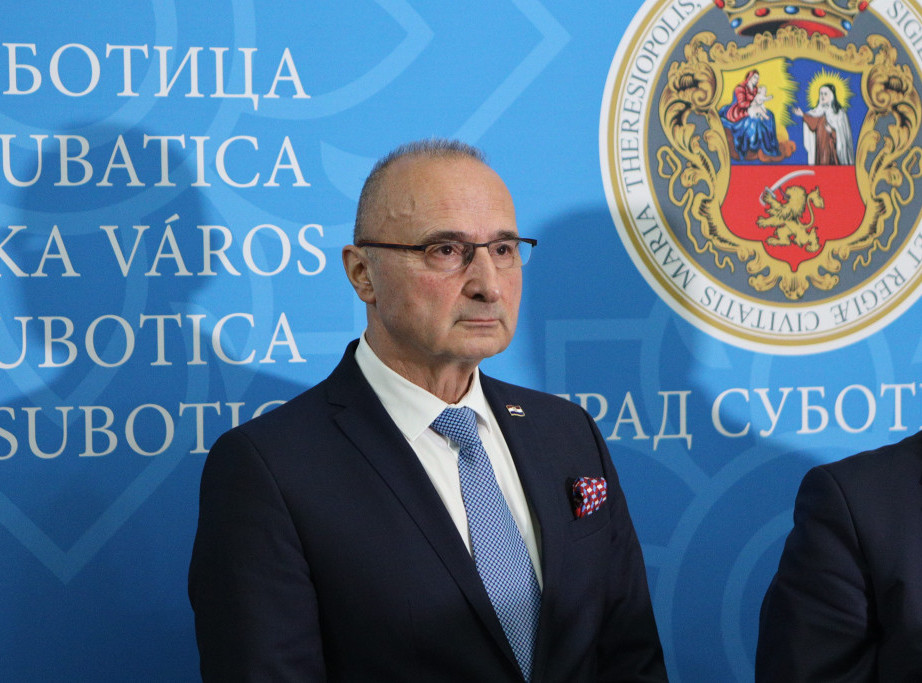 Grlić Radman: Ukrajini su dostupne hrvatske luke za izvoz žitarica