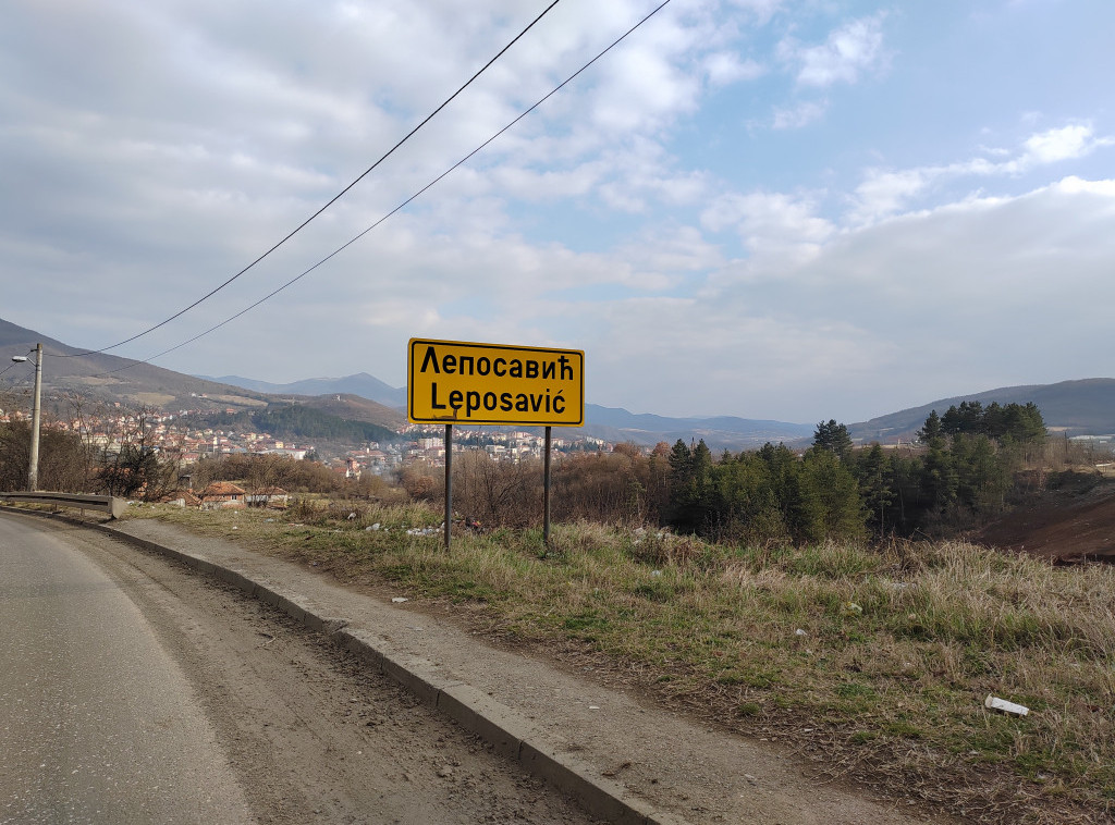 U Leposaviću završeno prikupljanje potpisa za smenu gradonačelnika