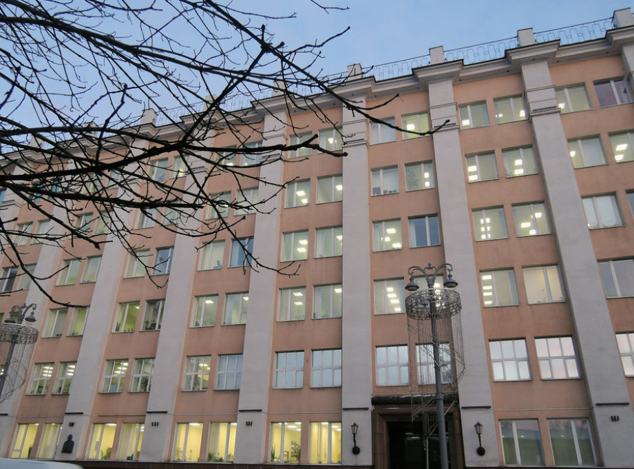 Rusija: Ministarstvo industrije proširilo listu brendova koji se mogu uvoziti bez dozvole