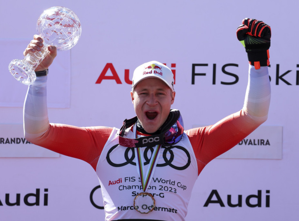 Švajcarski skijaš Marko Odermat pobednik poslednjeg superveleslaloma sezone