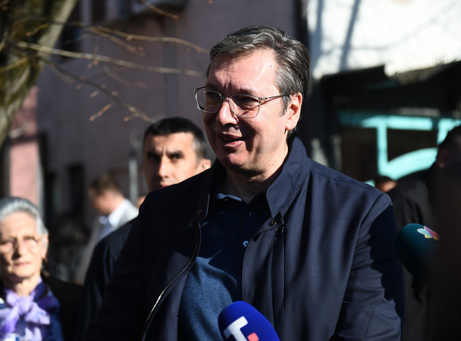 Vučić: Sačuvaćemo Srbiju celovitom, kao u Ustavu, ne smemo da ponavljamo greške iz prošlosti