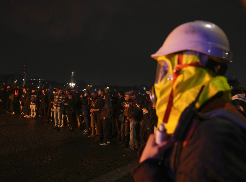 Ponovo protesti u Francuskoj: Demonstranti se sukobili s policijom zbog reformi penzionog sistema