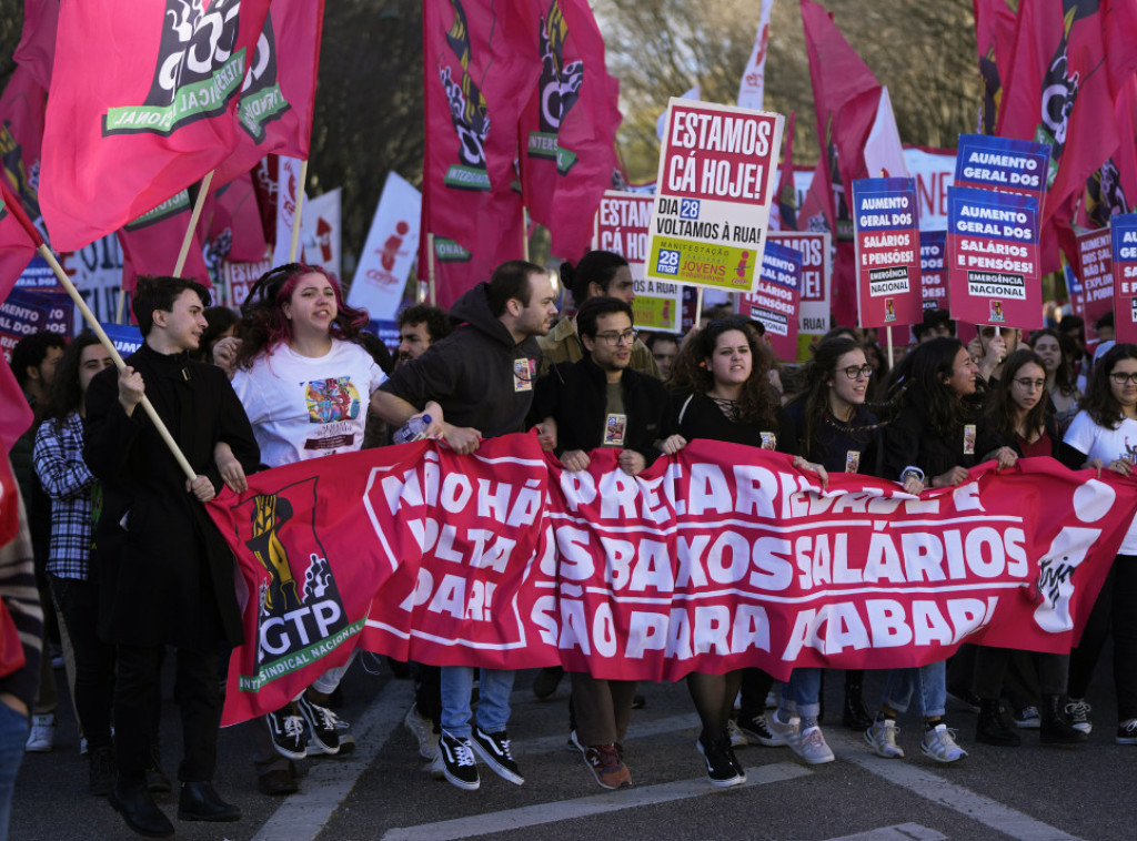 Protesti na ulicama Lisabona, demonstranti traže više plate i penzije