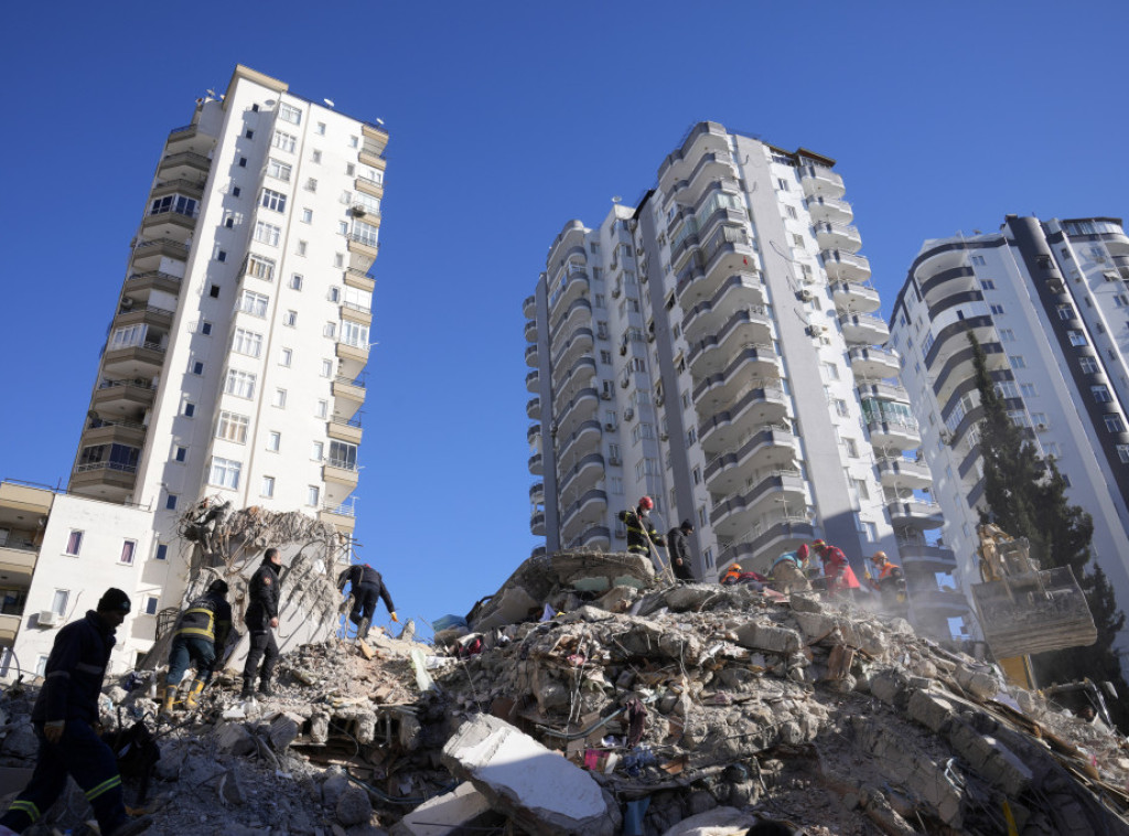 Broj poginulih u zemljotresima u Turskoj premašio 50.000