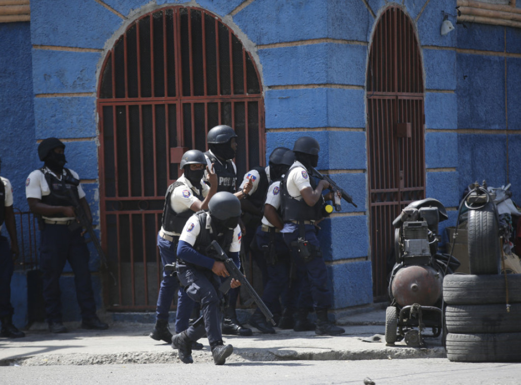 U sukobima bandi na Haitiju poginulo najmanje 187 ljudi