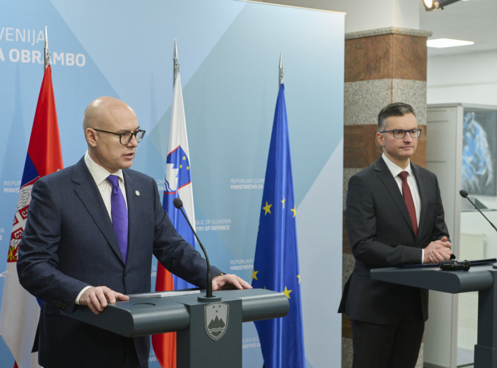 Miloš Vučević sastao se sa ministrom odbrane Slovenije Marjanom Šarecom u Ljubljani