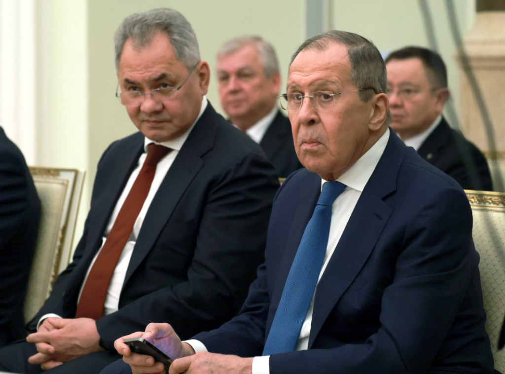 Lavrov: Istrage o eksplozijama netransparentne; Kalas: Ne ublažavati sankcije