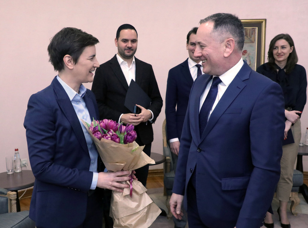 Brnabic meets with Hungarian ambassador
